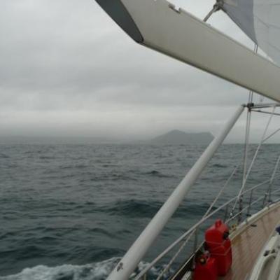 Il pleut, terre en vue